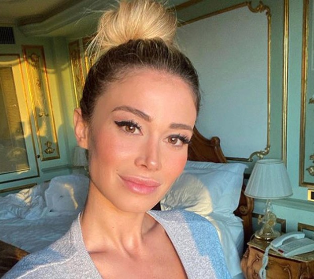 Diletta Leotta, un buongiorno bollente su Instagram Diletta Leotta, un buongiorno bollente su Instagram