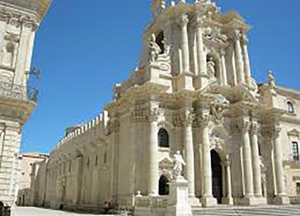Sicilia, calo della domanda turistica del 35%, 5,4 milioni di presenze in meno