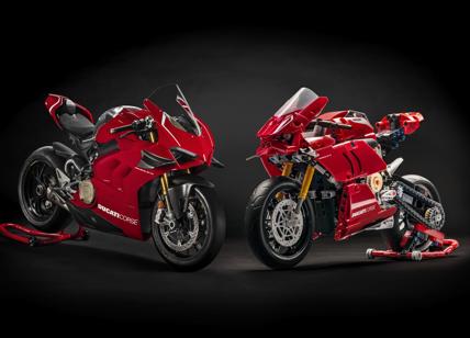 Ducati, la V4 Panigale in versione Lego: primo modello della serie Technic