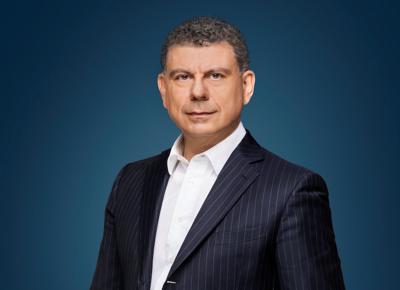 Emilio Petrone 4 (1)