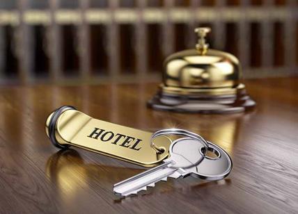 Coronavirus, la mafia si compra gli hotel della costiera romagnola in crisi