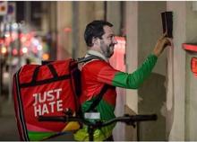 Salvini citofona? Il web risponde con i meme