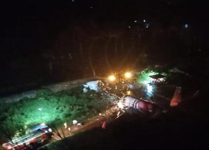 India, incidente aereo nel Kerala: 191 le persone a bordo, almeno 14 i morti