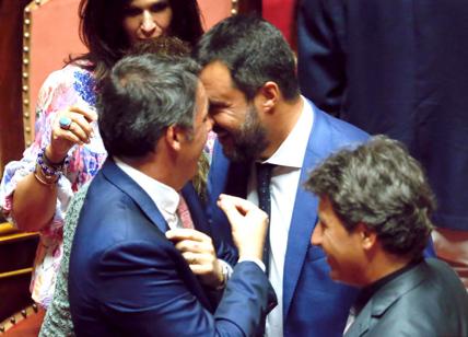 Governo Salvini-Renzi: Giorgetti premier, Mattarella-bis. Ma Meloni... Rumor