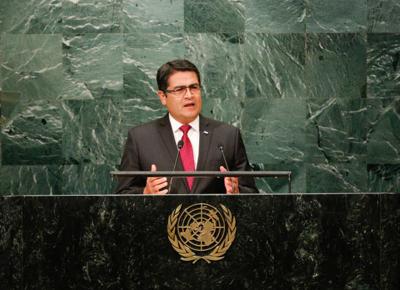 presidente honduras hernandez
