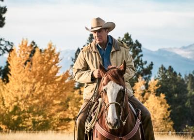 Kevin Costner è John Dutton in YELLOWSTONE