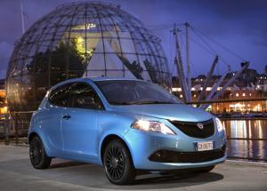 Nuova Ypsilon Hybrid EcoChic: l’ibrido in stile Lancia
