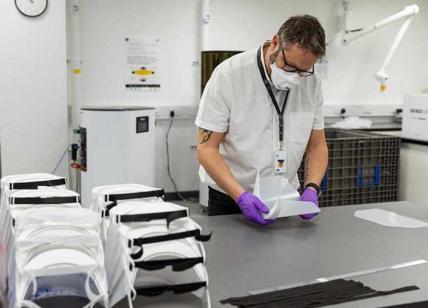 Coronavirus, Jaguar Land Rover impegnata nella produzione di visiere 3D