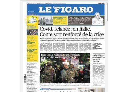 Le Figaro dedica la prima pagina a Conte, "esce rafforzato dalla crisi"