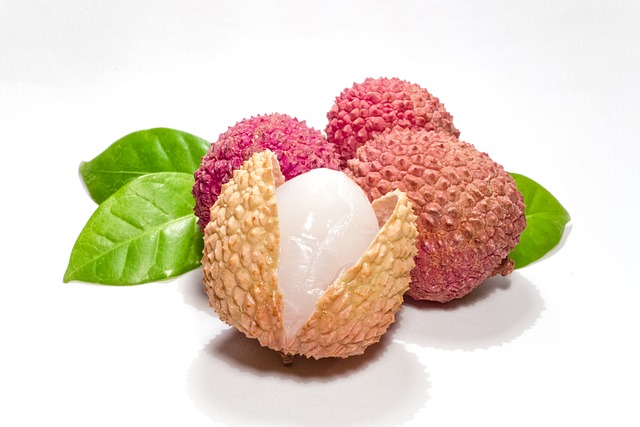 Ecco tutti i benefici del litchi. Le controindicazioni sono poche, ma bisogna fare attenzione. Ecco tutti i benefici del litchi. Le controindicazioni sono poche, ma bisogna fare attenzione.