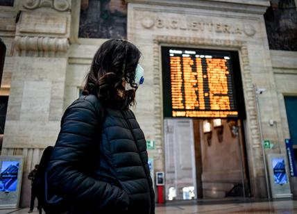 Covid,non vaccinati nuovi appestati. "In autunno lockdown e Dad solo per loro"