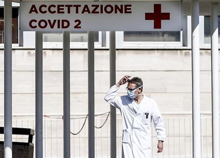 Coronavirus, nel Lazio è emergenza. Scatta la terza fase: “2 mila posti letto”