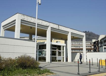 Ospedale di Alzano: procura dissequestra cellulari Gallera e altri