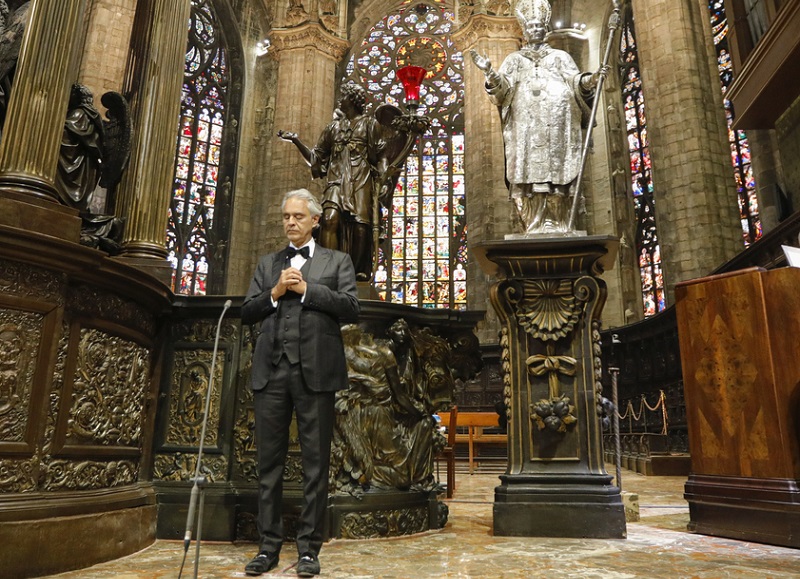 Il concerto di Pasqua di Andrea Bocelli nel Duomo di Milano Il concerto di Pasqua di Andrea Bocelli nel Duomo di Milano