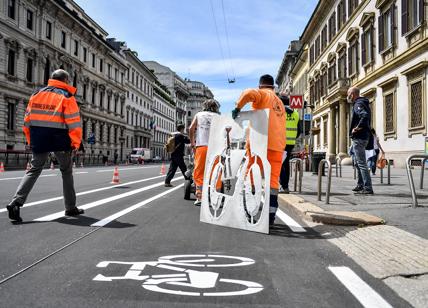 Milano, donna investita sulla nuova ciclabile in Corso Venezia
