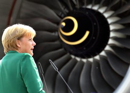 Covid, Lufthansa taglierà 29.000 posti entro fine anno