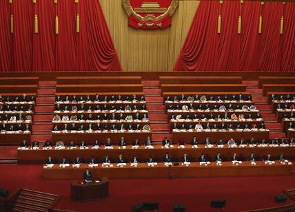 Cina: approvati la legge sulla sicurezza a Hong Kong e il primo codice civile