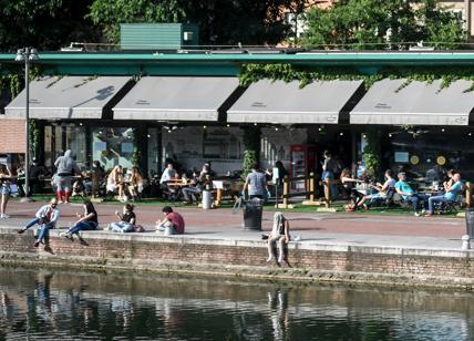 Fase due, movida a Milano: vietato l'asporto di alcolici dopo le 19