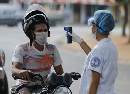 Coronavirus: il Brasile supera i 30mila morti. In India contagi record
