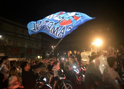 Festa Napoli dopo vittoria Coppa Italia 2019-20