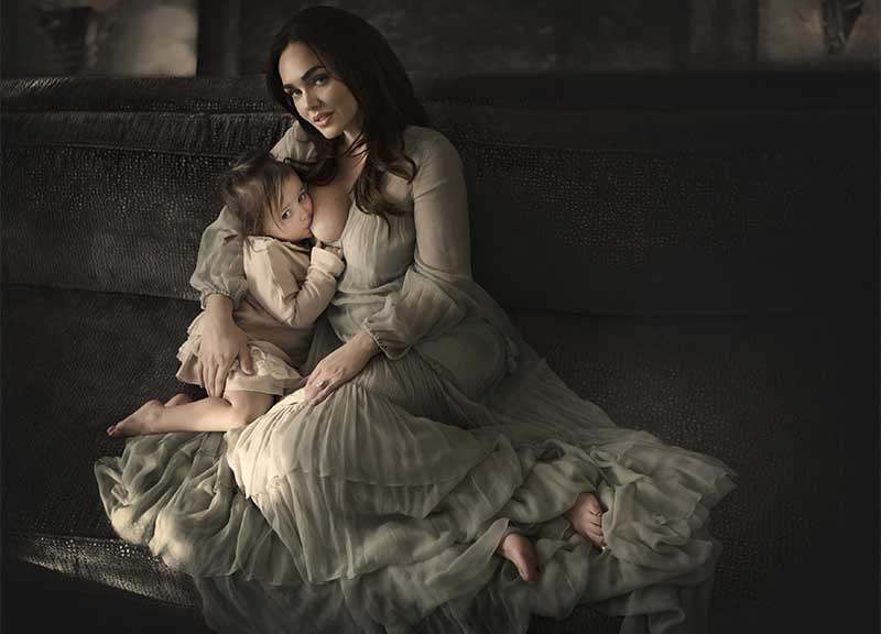 Tamara Ecclestone posa con la sua piccola Sophia Tamara Ecclestone posa con la sua piccola Sophia