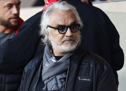 Flavio Briatore ricoverato in condizioni serie al San Raffaele per coronavirus Flavio Briatore ricoverato in condizioni serie al San Raffaele per coronavirus