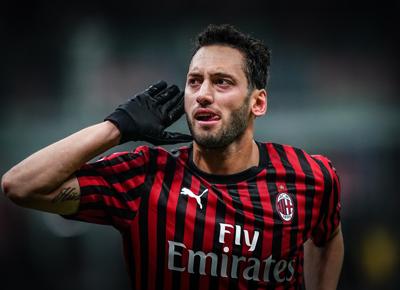 MILAN Hakan Calhanoglu