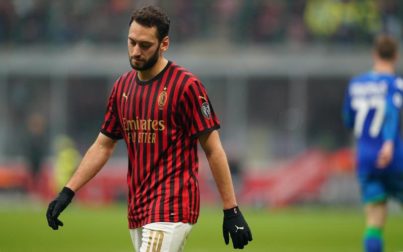 MILAN Hakan Calhanoglu