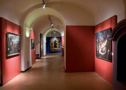 Le meraviglie di Donnaregina escono dal museo e inondano di bellezza i social
