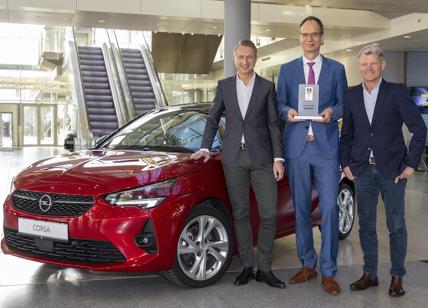 Nuova Opel Corsasi aggiudica il “Connected Car Award 2019"