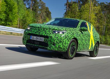 Nuova Opel Mokka-e: ultimi collaudi, nelle concessionarie all'inizio del 2021