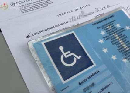 Finti disabili, veri furbetti: ritirati oltre 130 permessi fasulli a Roma