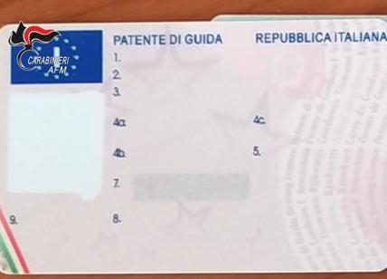 Patenti fasulle, a Roma Laurentina vendute a 3mila euro: 12 arresti