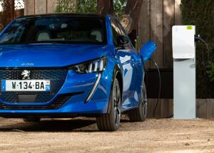 Le Peugeot e-208 e suv e-2008, sono guidabile anche dai neopatentati