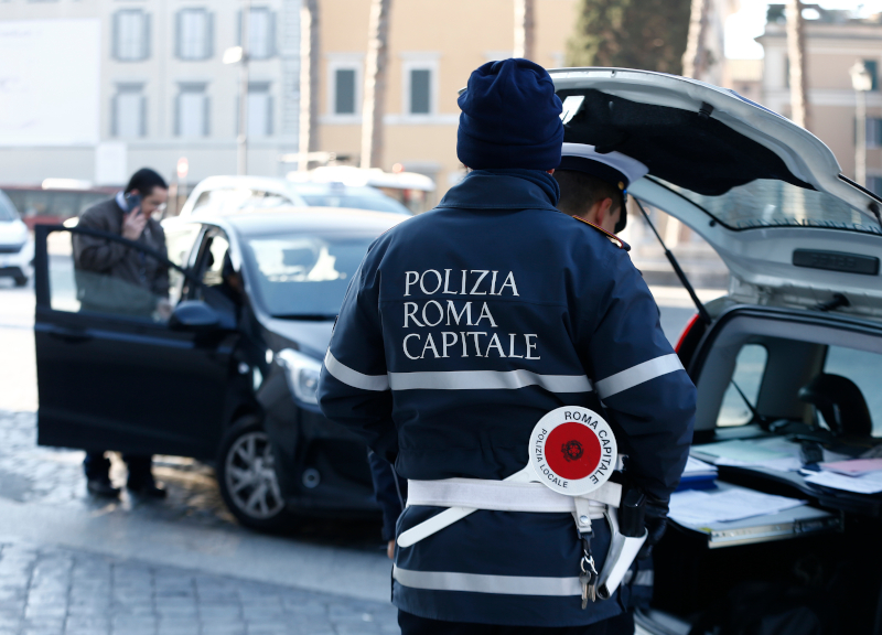 polizia roma controlli smog