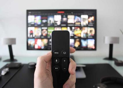 Tv, sempre più italiani scelgono la pay