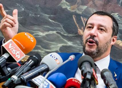 Coronavirus, agente della scorta di Salvini positivo. Il leader della Lega: "Sto bene"