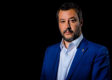 Salvini: "100 miliardi di BoT agli italiani. Dal governo lo 'Spegni Italia'"