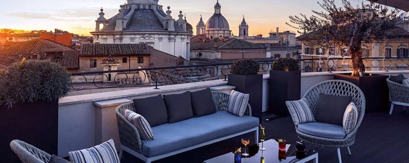 Politici e imprenditori, a Roma la terrazza dei Vip