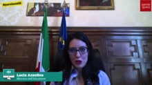 Scuola, Azzolina: riportare gli studenti in aula per la Maturità