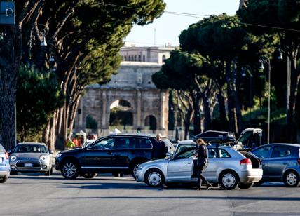 Fase 2 Roma: traffico, incidenti e meno controlli. In strada torna il panico