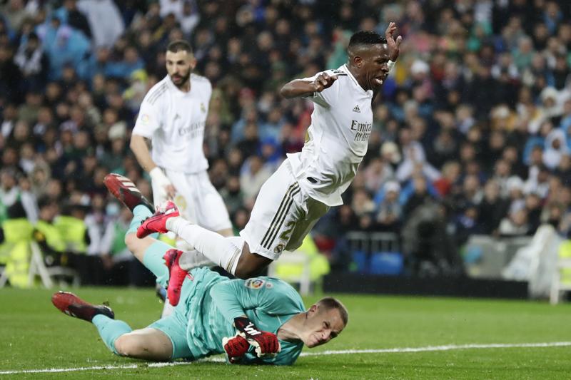 VINICIUS - TER STEGEN (foto Lapresse) VINICIUS - TER STEGEN (foto Lapresse)