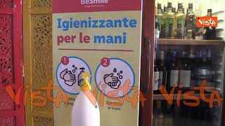 I romani tornano al mare a Ostia. I balneari: “Disinfettiamo tutto. La gente ha voglia di mare†I romani tornano al mare a Ostia. I balneari: “Disinfettiamo tutto. La gente ha voglia di mareâ€