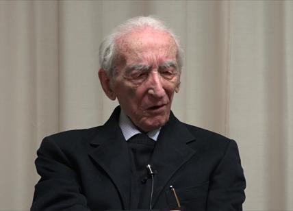 Franco Loi e Affaritaliani censurati da Facebook. La poesia di Guido Oldani