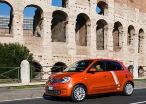 Renault Twingo Electric, una ricarica basta per una settimana