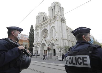 Francia, arrestate altre due persone per l'attentato a Nizza