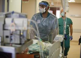 coronavirus medici ospedal sanità covid infermier ricover