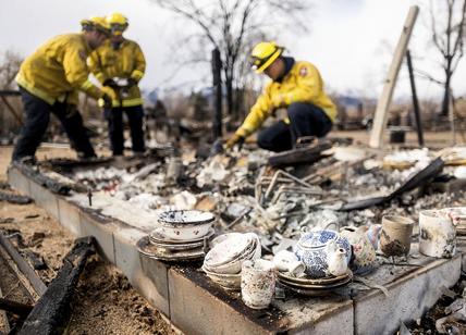 La contea di Mono in California devastata dagli incendi