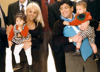 Maradona, clamorosa scoperta nel testamento: escluse le…