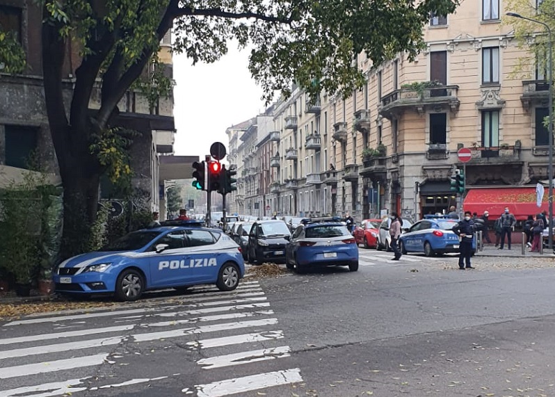 Rapina in banca a Milano Rapina in banca a Milano
